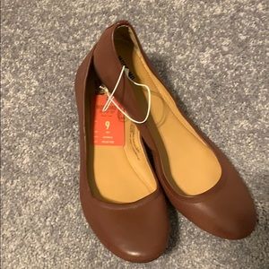 Burgundy Flats size 9 NWT